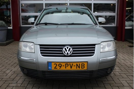 Volkswagen Passat Variant - 2.0-20V Turijn | Climate control | Cruise control | Elektrische ramen | - 1