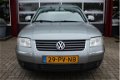 Volkswagen Passat Variant - 2.0-20V Turijn | Climate control | Cruise control | Elektrische ramen | - 1 - Thumbnail