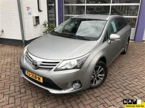 Toyota Avensis - 2.0 D-4D Business * NAVIGATIE - 1