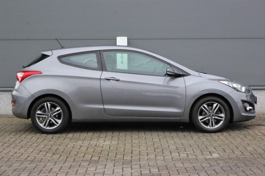 Hyundai i30 - Coupé 1.4 i-Motion Plus | Radio-CD/MP3 Speler | Cruise & Climate Control | Park. Senso - 1