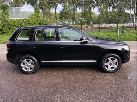 Volkswagen Touareg - 3.6 V6 FSI Highline / Navi - 1