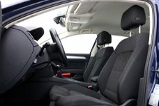 Volkswagen Passat Variant - 1.6 TDI 120pk Comfortline Executive