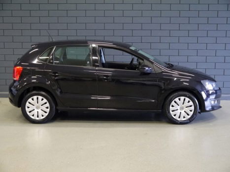 Volkswagen Polo - 1.4-16V 85PK Comfortline | AIRCO | - 1