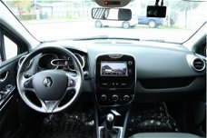 Renault Clio - TCe 90 Night&Day NL-AUTO | NAVI | 17-INCH LMV