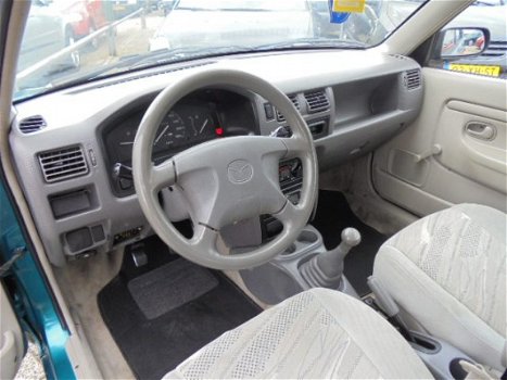 Mazda Demio - 1.3 LX Stuurbekrachtiging. Radio-cd. APK 12-2020 - 1
