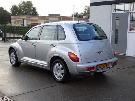 Chrysler PT Cruiser - 2.4i Touring airco, licht metalen velgen, trekhaak, cruise controle - 1