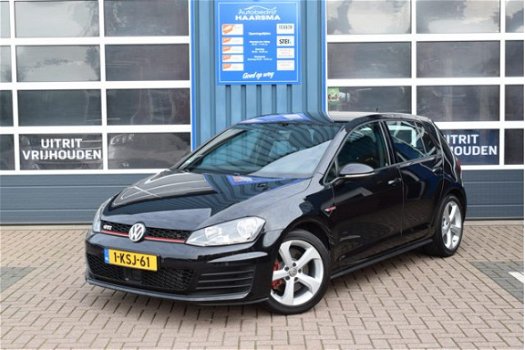 Volkswagen Golf - 2.0 TSI GTI - 1