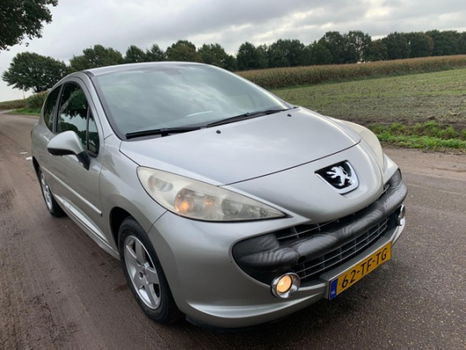 Peugeot 207 - 1.4-16V XS Pack Clima - 1