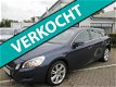 Volvo V60 - 2.0T Momentum airco/leder/dealer onderhouden/keurige staat✅ - 1 - Thumbnail