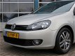 Volkswagen Golf - 1.2 Tsi Comfortline / Acc / Sportstoelen / Trekhaak / Incl 6 maand BOVAG garantie - 1 - Thumbnail