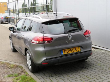 Renault Clio Estate - 0.9 TCe Expression Navi Airco PDC Bluetooth Cruise - 1