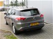 Renault Clio Estate - 0.9 TCe Expression Navi Airco PDC Bluetooth Cruise - 1 - Thumbnail