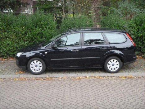 Ford Focus Wagon - 1.6-16V Champion okt. 2005 NAP - 1