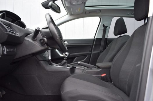 Peugeot 308 SW - 1.6 HDi Blue Lease Executive Sportstoelen, Panoramadak, Full Map Navi, Dealer Onder - 1