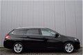 Peugeot 308 SW - 1.6 HDi Blue Lease Executive Bruin Leder, Panoramadak, Full Map Navi, LED, Camera - 1 - Thumbnail