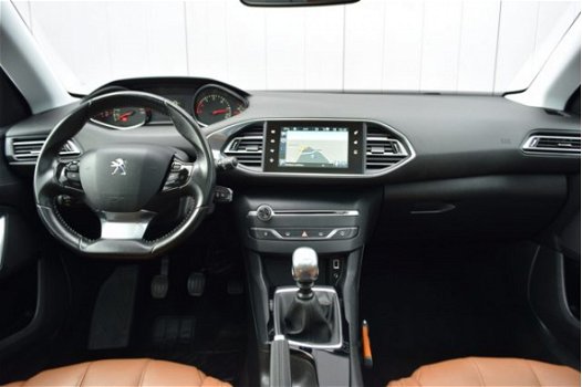 Peugeot 308 SW - 1.6 HDi Blue Lease Executive Bruin Leder, Panoramadak, Full Map Navi, LED, Camera - 1