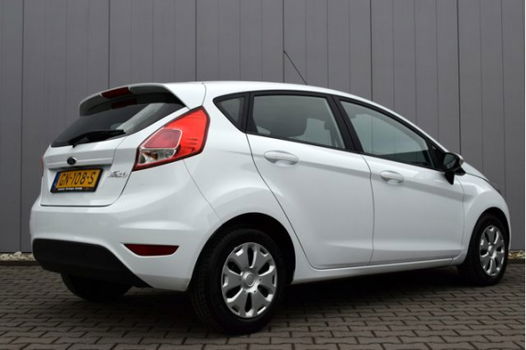 Ford Fiesta - 1.5 TDCi 5Drs Style Lease Full Map Navi, Sportstoelen, Airco, LED - 1