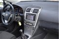 Toyota Avensis - 1.8 VVT-i 147pk Business / Navi / Clima - 1 - Thumbnail