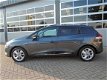 Renault Clio Estate - TCe 120 PK EDC Limited - 1 - Thumbnail