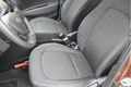 Hyundai i10 - 1.0i Comfort Navigatie | Lm-wielen | Parkeersensoren | Stootlijsten | Airco | Cruise c - 1 - Thumbnail