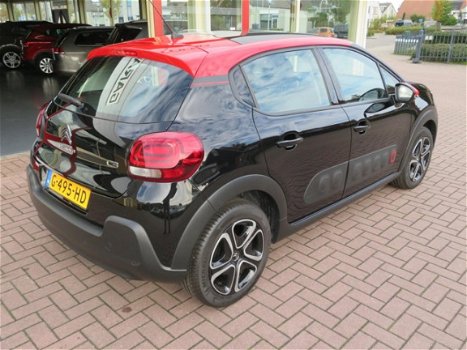 Citroën C3 - 1.2 PureTech S&S Feel Edition Navigatie, Panorama-dak, Parkeerhulp 8700km nieuwe auto - 1