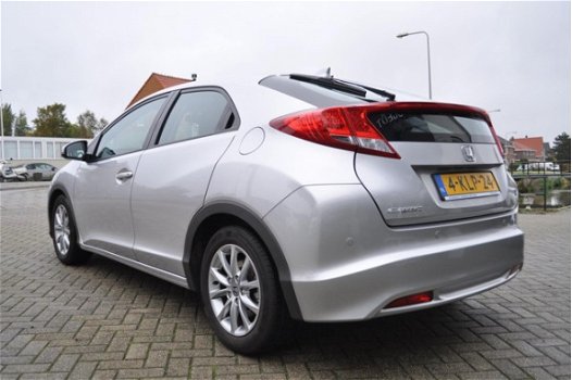 Honda Civic - 1.4 100pk Comfort *NAV / Echte rijklaar prijs - 1