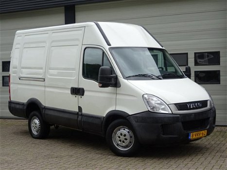 Iveco Daily - 35S13 L2H2 - 3.500 kg Trekgewicht - APK - Airco - 1