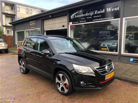 Volkswagen Tiguan - 1.4 TSI Comfort&Design 2e Eig 19Inch Pdc Nap - 1