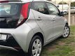 Toyota Aygo - 1.0 x-shift x-play | Airco, Mirrorlink, Camera - 1 - Thumbnail