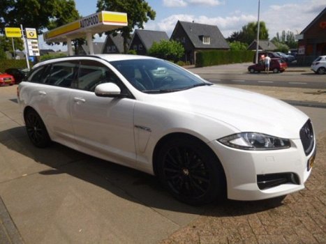 Jaguar XF Sportbrake - 3.0D Premium Business Ed. Aut. NAVI/CLIMA/CRUISE/LEER - 1