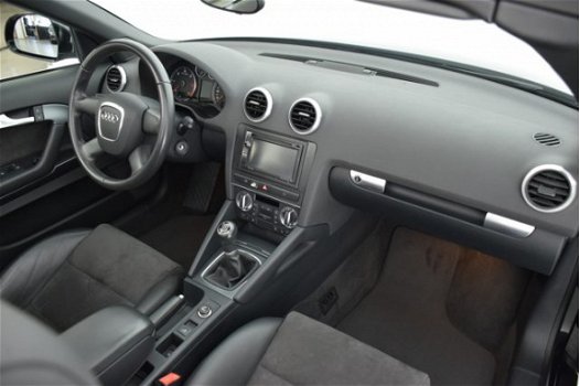 Audi A3 Cabriolet - 2.0 TDI Ambition Pro Line 140 PK ALCANTARA NAVI - 1