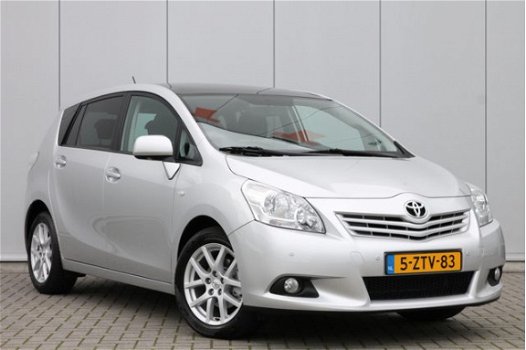 Toyota Verso - 1.8 VVT-i Automaat Business | Camera Trekhaak | BOVAG ALL IN RIJKLAAR - 1