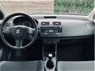 Suzuki Swift - 1.3 AIRCO - 5DRS - NAVIGATIE - KEYLESS GO - LMV - 1 - Thumbnail