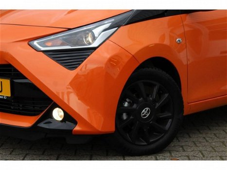 Toyota Aygo - 1.0 VVT-i x-cite 5drs Airco Parkeercamera - 1