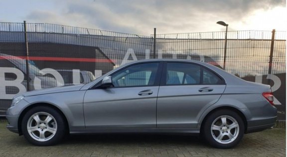 Mercedes-Benz C-klasse - 180 K - 1