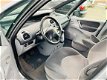 Citroën Xsara Picasso - 2.0i-16V Attraction automaat airco ecc cruise control - 1 - Thumbnail