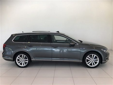 Volkswagen Passat Variant - 1.4 TSI GTE Highline | 7% | | Ex BTW | Panoramadak | Navigatie - 1