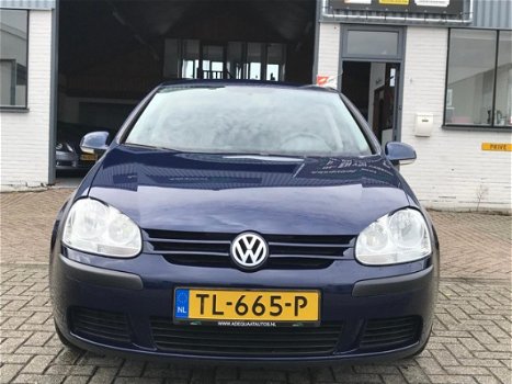 Volkswagen Golf - 1.6 Trendline AUT/ 4x El. raam/ Climate/ APK - 1