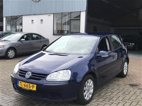 Volkswagen Golf - 1.6 Trendline AUT/ 4x El. raam/ Climate/ APK - 1