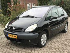 Citroën Xsara Picasso - 1.8i-16V Différence2