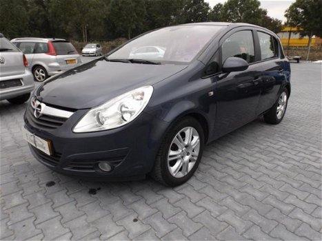 Opel Corsa - 1.4-16V Cosmo - 1