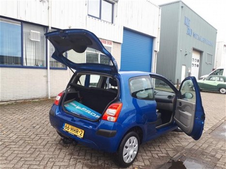 Renault Twingo - 1.2 Authentique 3 e EIGENAAR NAP /APK/TREKHAAK /AIRCO/KM 122000 /INRUIL MOG - 1