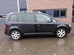 Volkswagen Touran - 2.0 TDI Highline AUTOMAAT NAP STOELVERWARMING CLIMATE CONTROLE APK 06-2020 - 1 - Thumbnail