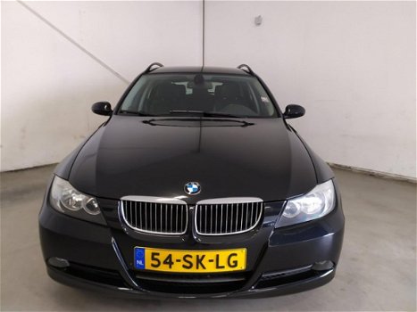 BMW 3-serie Touring - 325i High Executive - 1