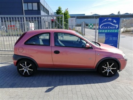 Opel Corsa - 1.4-16V Sport met Airco *APK t/m 6-7-2020 - 1