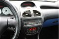 Peugeot 206 CC - 1.6-16V CABRIO /CLIMATE - 1 - Thumbnail