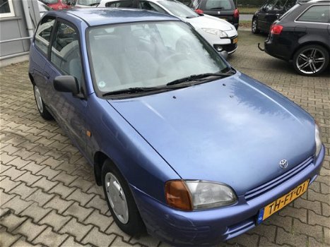 Toyota Starlet - 1.3-16V - 1