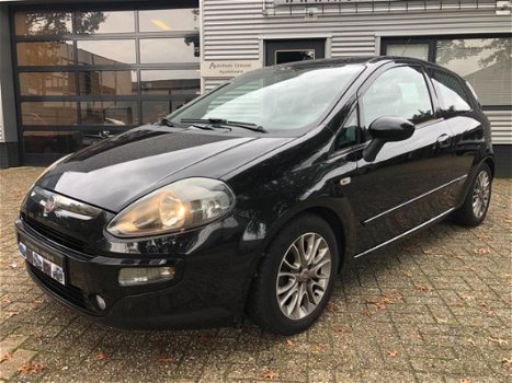 Fiat Punto Evo - 1.4 Natural Power Easy Start/stop- Navigatie (Modeljaar 2012, Bj 2011) - 1