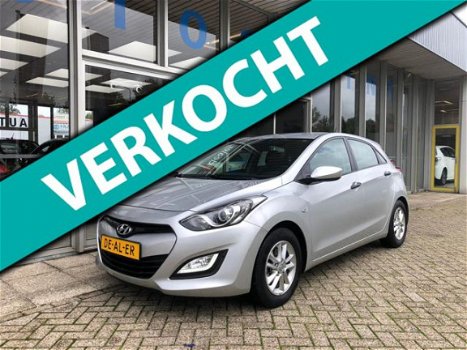 Hyundai i30 - 1.6 GDI AIRCO/ELRAMEN/LMVELGEN - 1