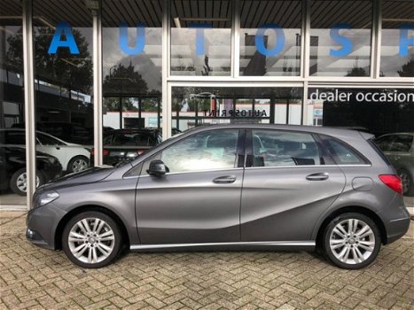 Mercedes-Benz B-klasse - 180 Ambition NAVI/STOELVERWARMING/AIRCO/LM VELGEN - 1